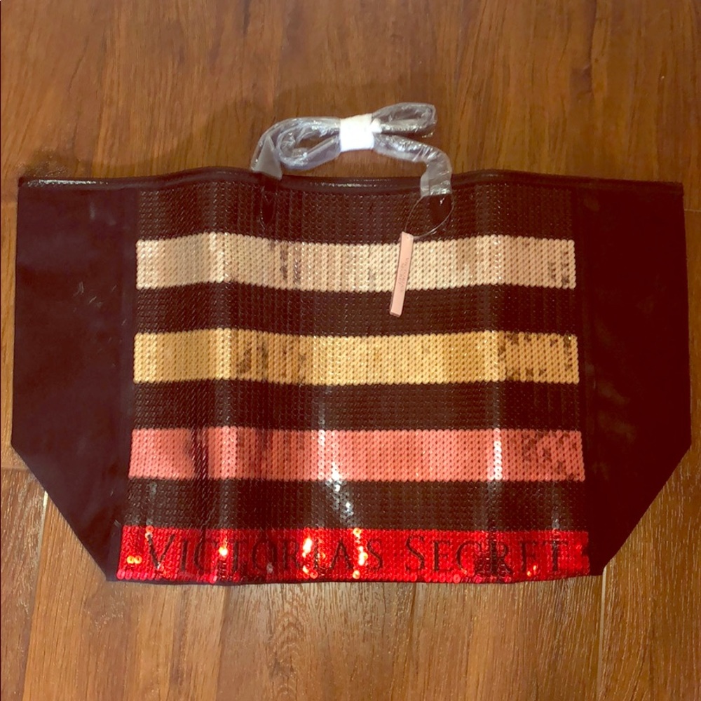 Victoria’s Secrat beach bag